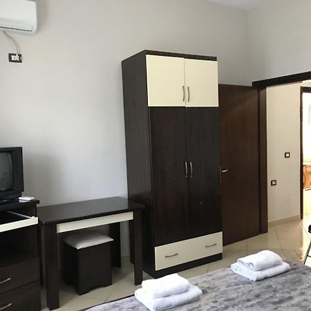 Hotel Camping Lin Lini Quarto foto