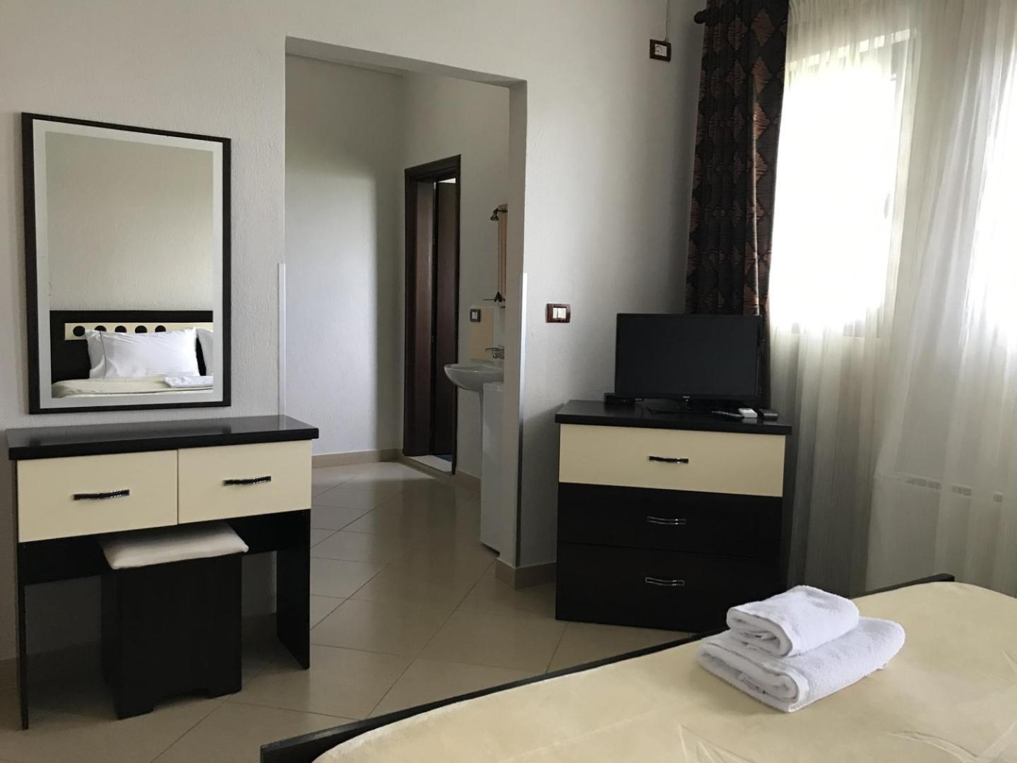 Hotel Camping Lin Lini Exterior foto